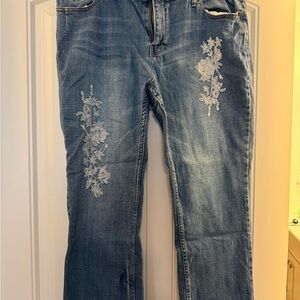 Women's Blue Embroidered Jeans